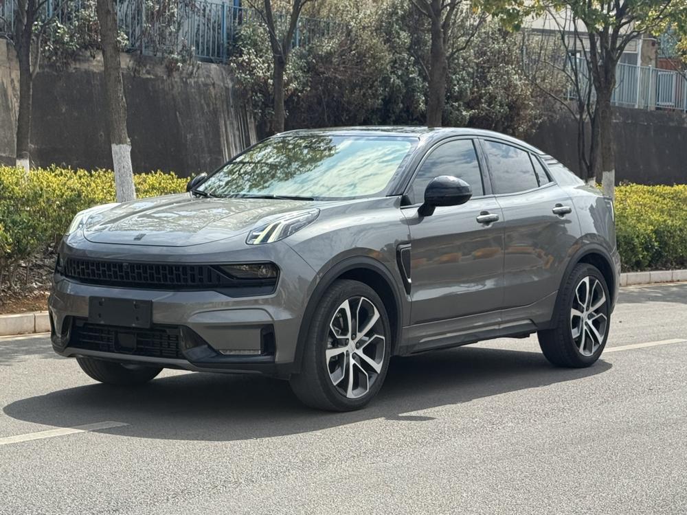 Lynk & Co Lynk & Co 05