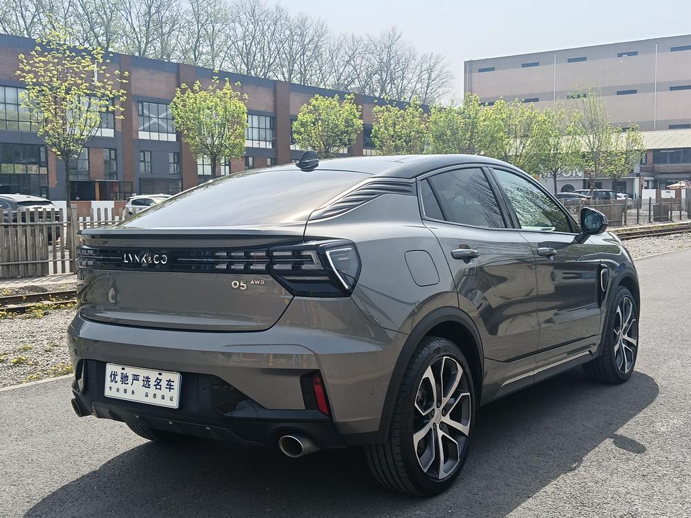 Lynk & Co Lynk & Co 05