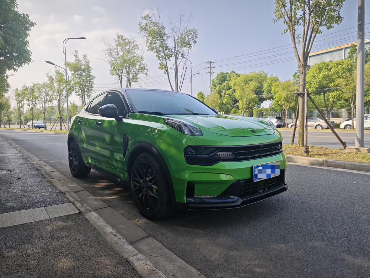 Lynk & Co Lynk & Co 05