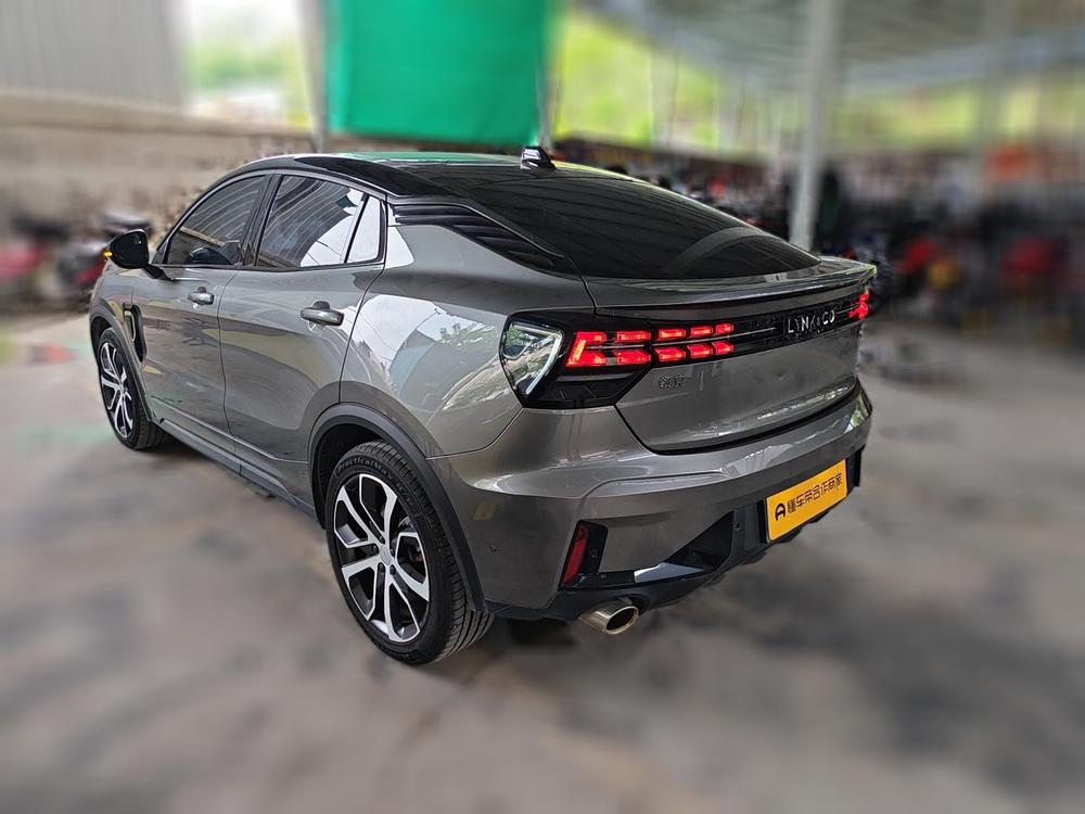 Lynk & Co Lynk & Co 05