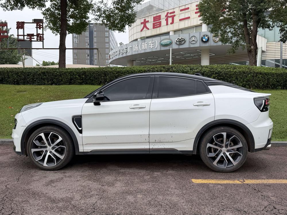 Lynk & Co Lynk & Co 05