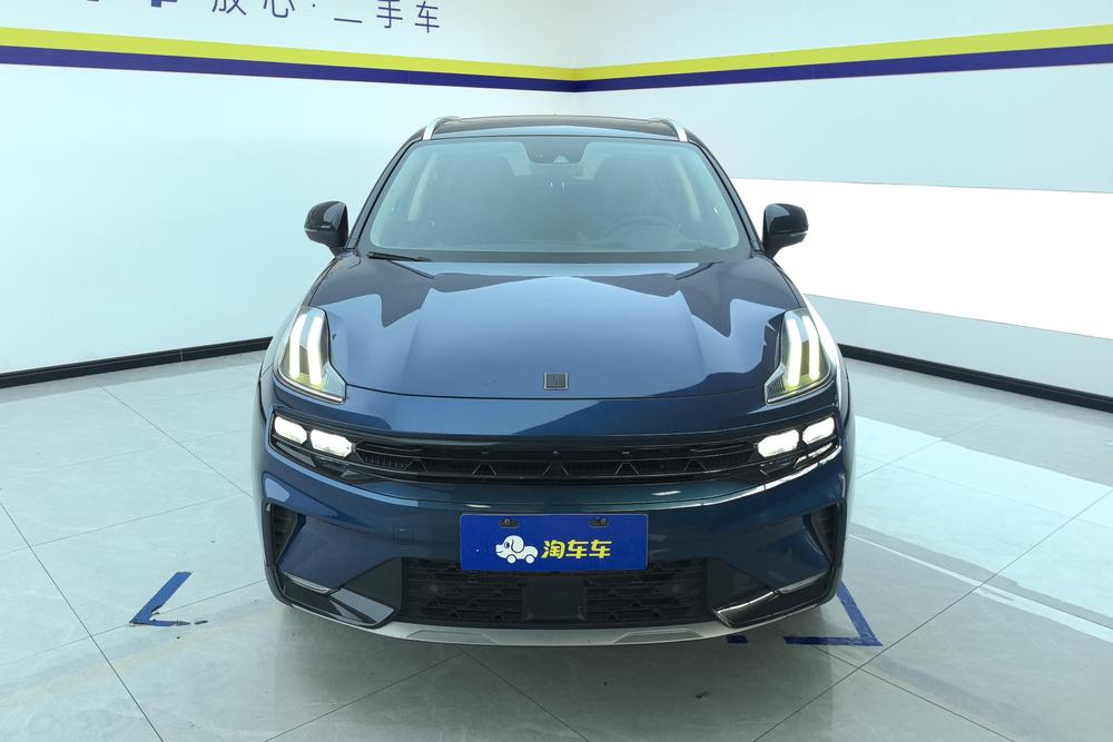 Lynk & Co Lynk & Co 06