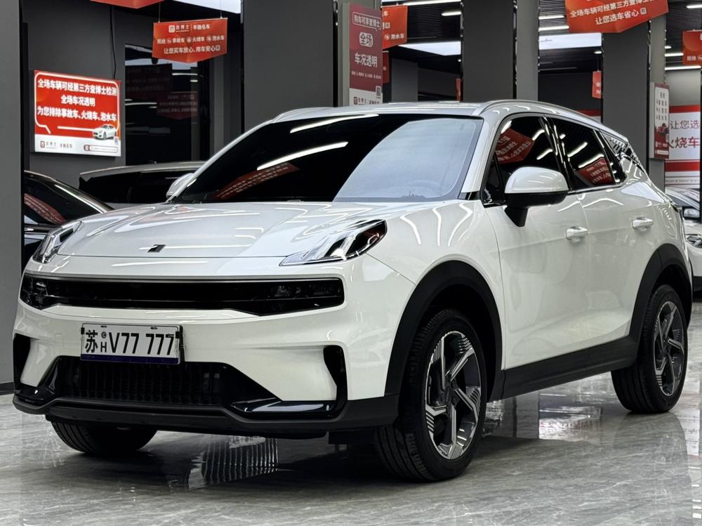 Lynk & Co Lynk & Co 06