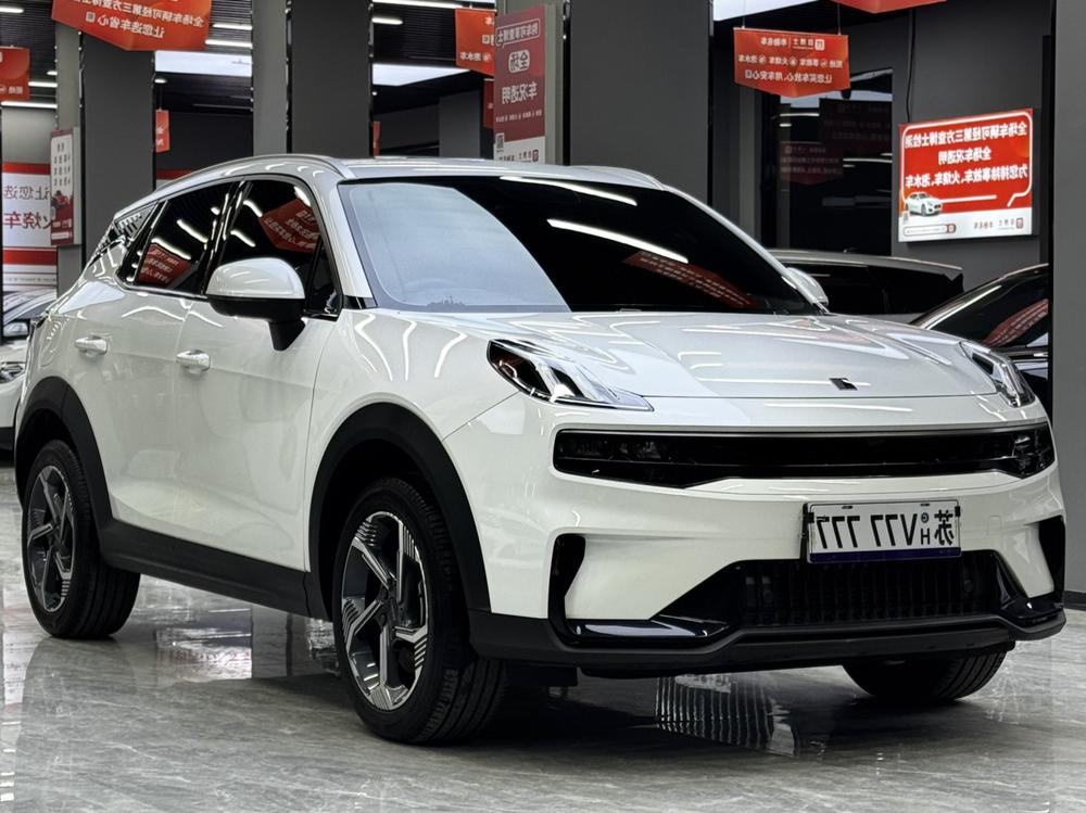 Lynk & Co Lynk & Co 06