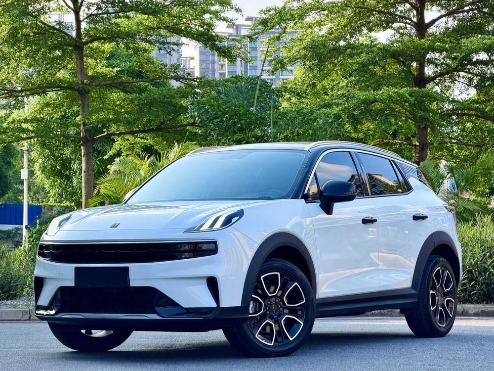 Lynk & Co Lynk & Co 06