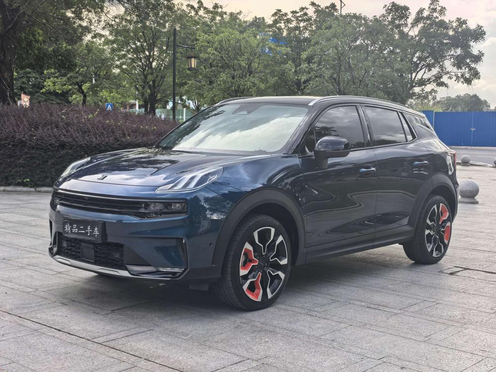 Lynk & Co Lynk & Co 06