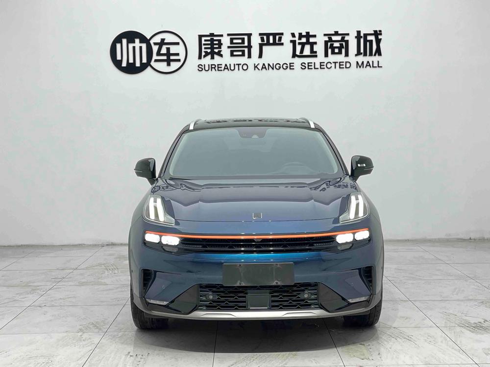 Lynk & Co Lynk & Co 06