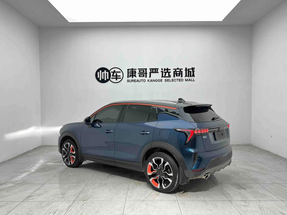 Lynk & Co Lynk & Co 06