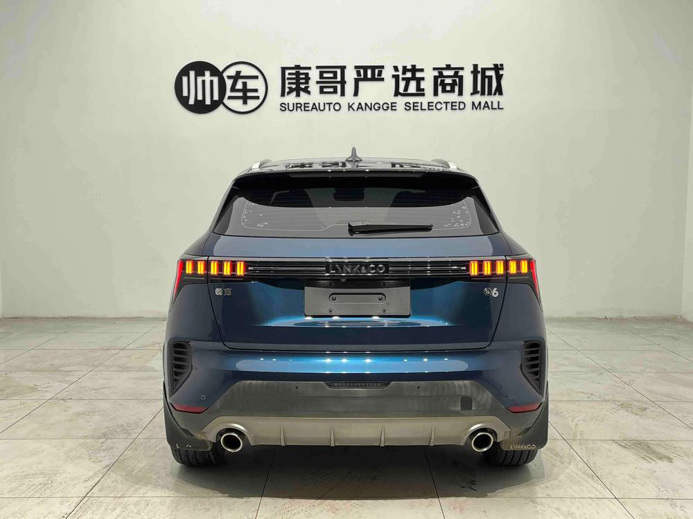 Lynk & Co Lynk & Co 06