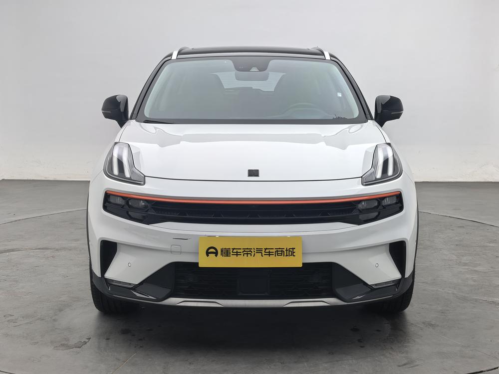 Lynk & Co Lynk & Co 06