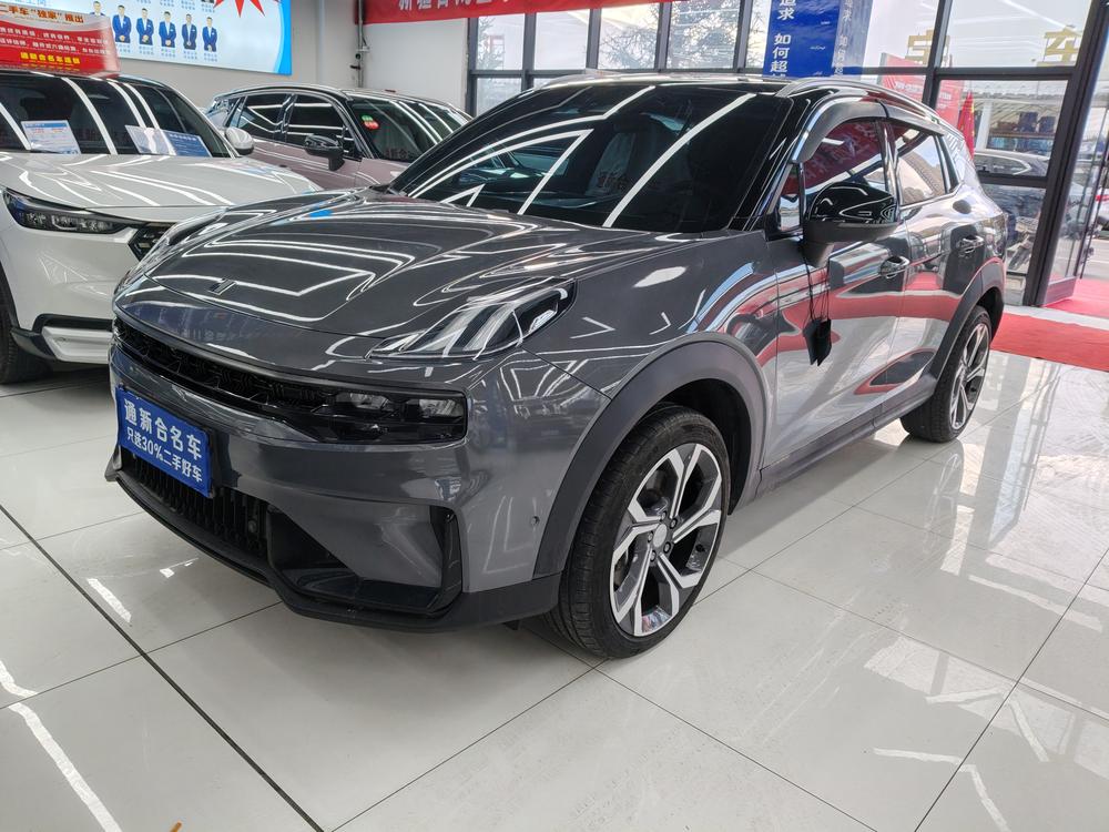 Lynk & Co Lynk & Co 06