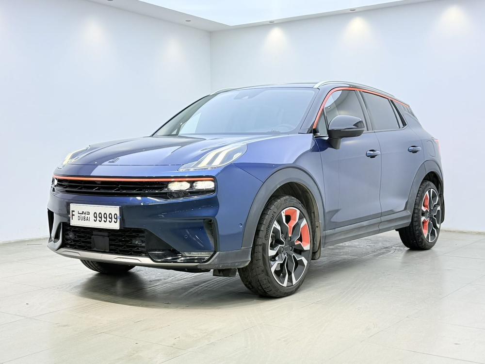 Lynk & Co Lynk & Co 06