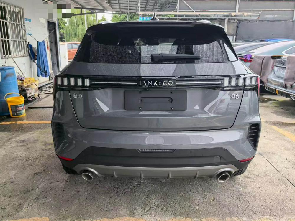 Lynk & Co Lynk & Co 06