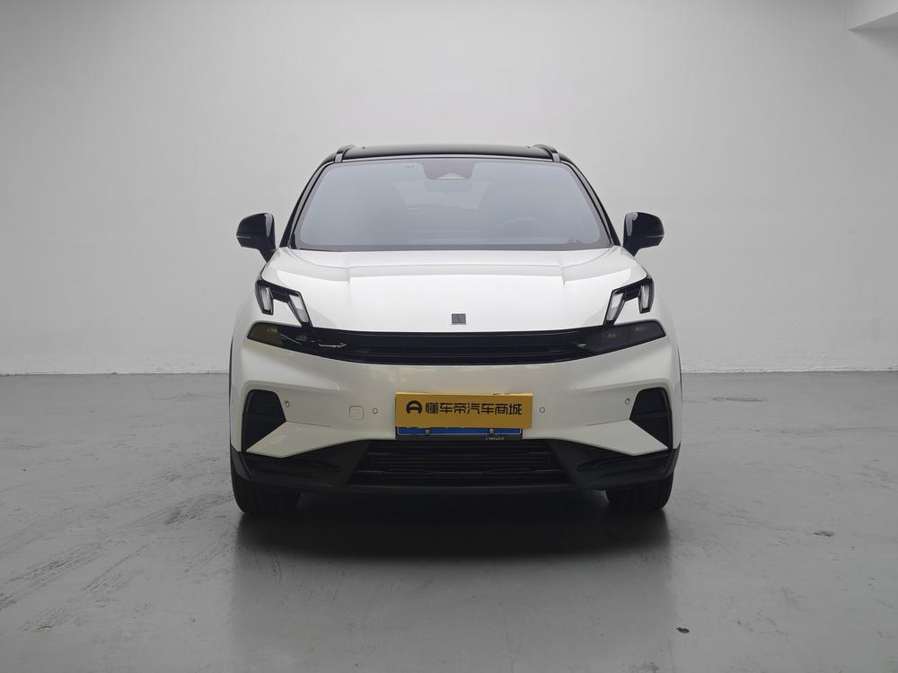 Lynk & Co Lynk & Co 06