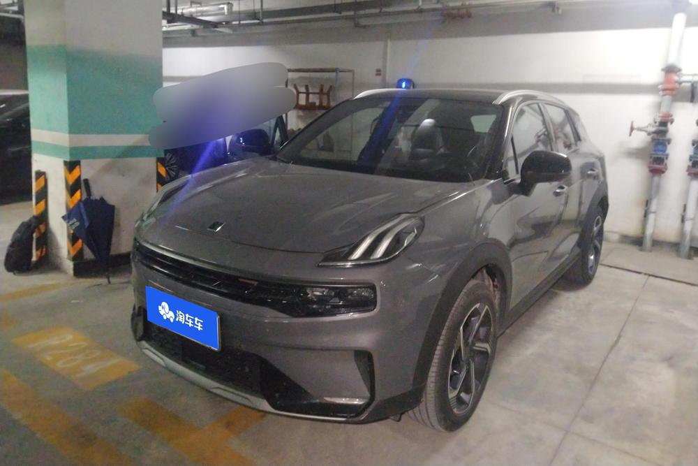 Lynk & Co Lynk & Co 06