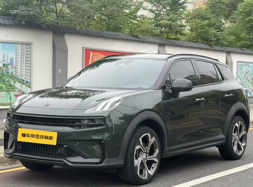 Lynk & Co Lynk & Co 06