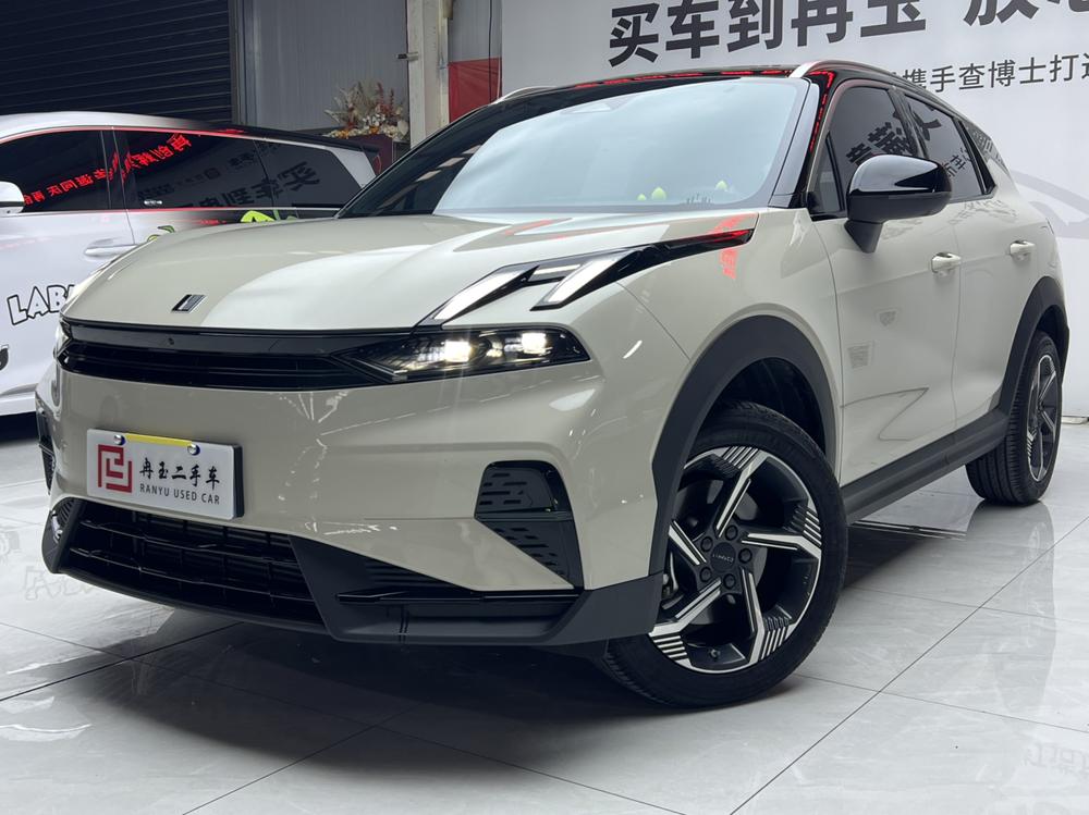Lynk & Co Lynk & Co 06