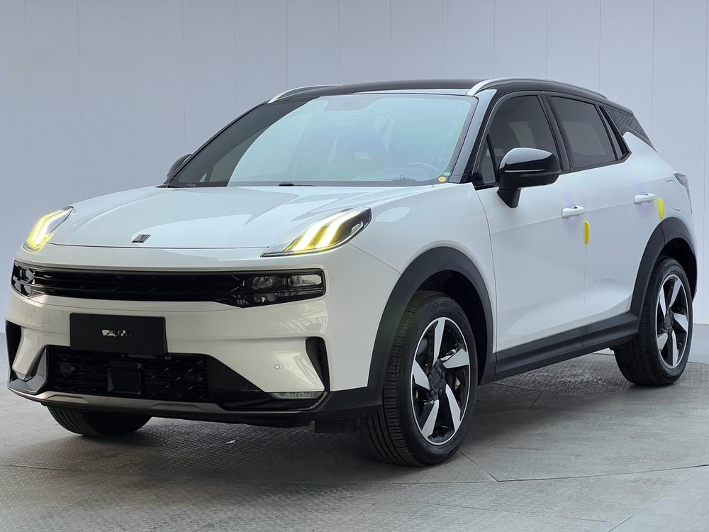 Lynk & Co Lynk & Co 06