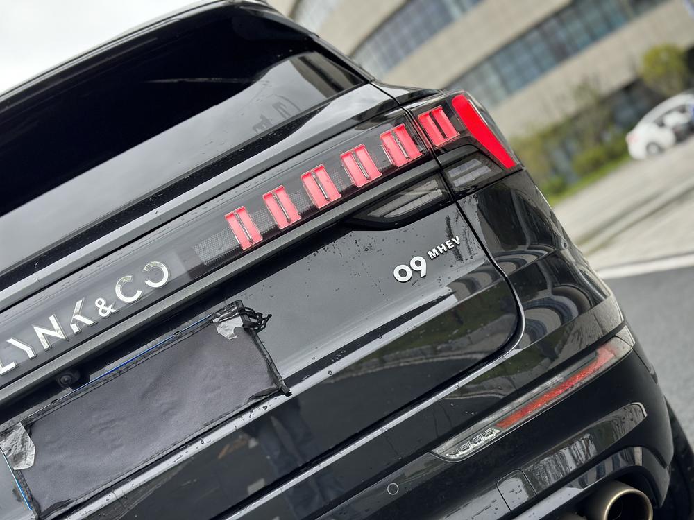 Lynk & Co Lynk & Co 09