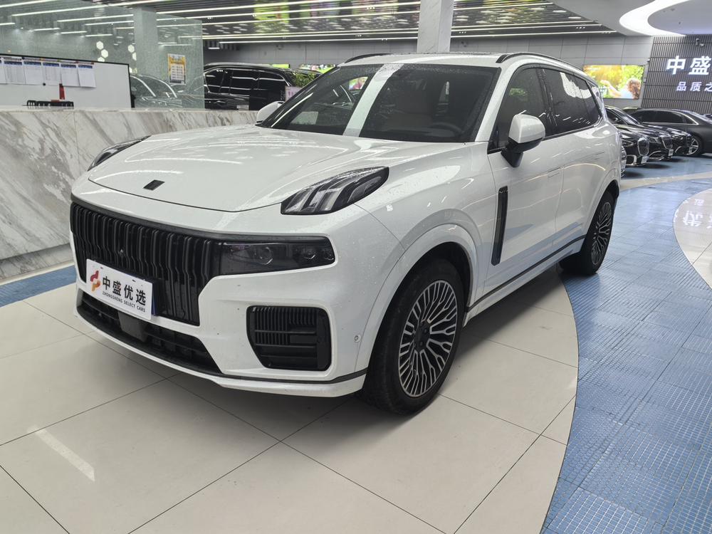 Lynk & Co Lynk & Co 09