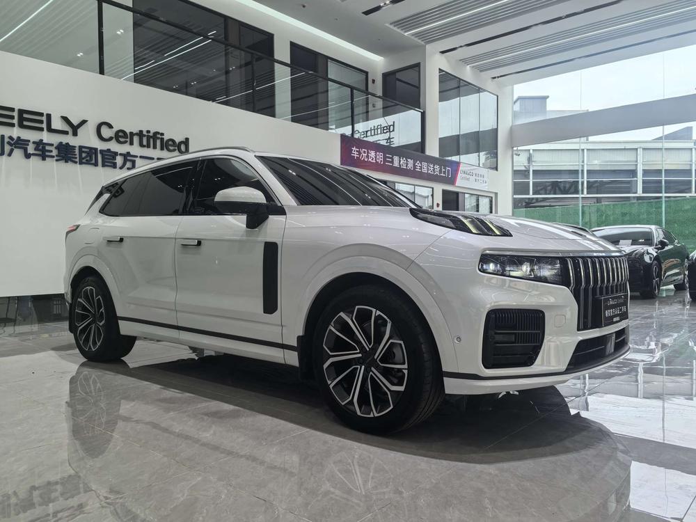 Lynk & Co Lynk & Co 09
