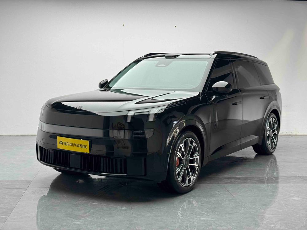 Lynk & Co Lynk & Co 900