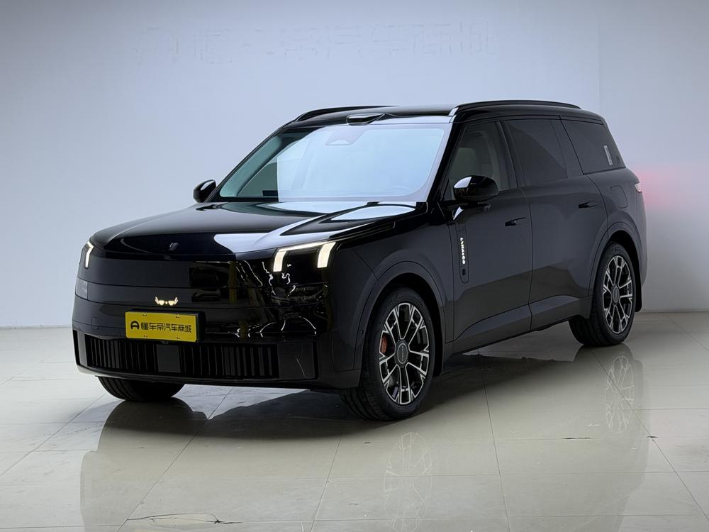 Lynk & Co Lynk & Co 900