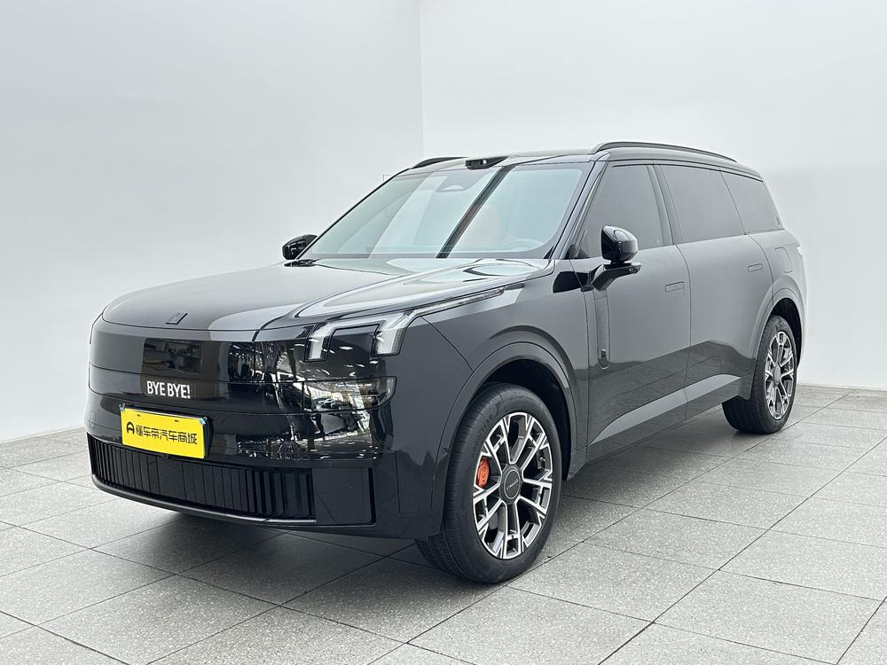 Lynk & Co Lynk & Co 900