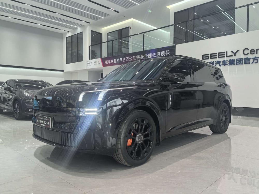 Lynk & Co Lynk & Co 900