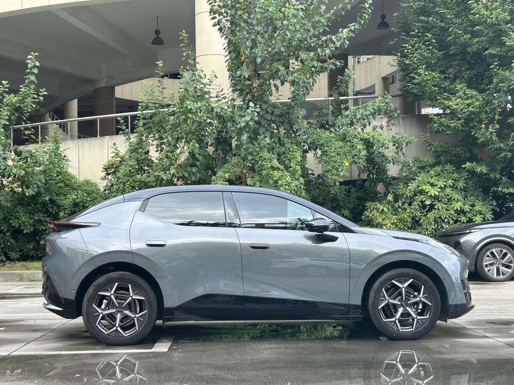 Lynk & Co 领克20