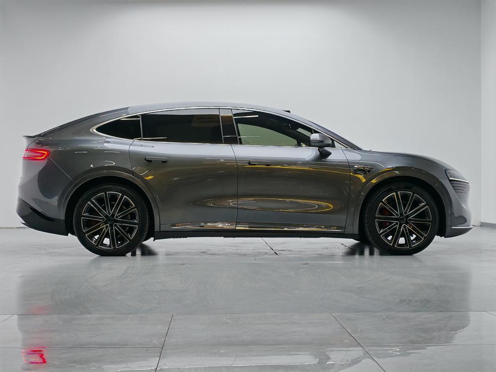 Maextro Luxeed R7
