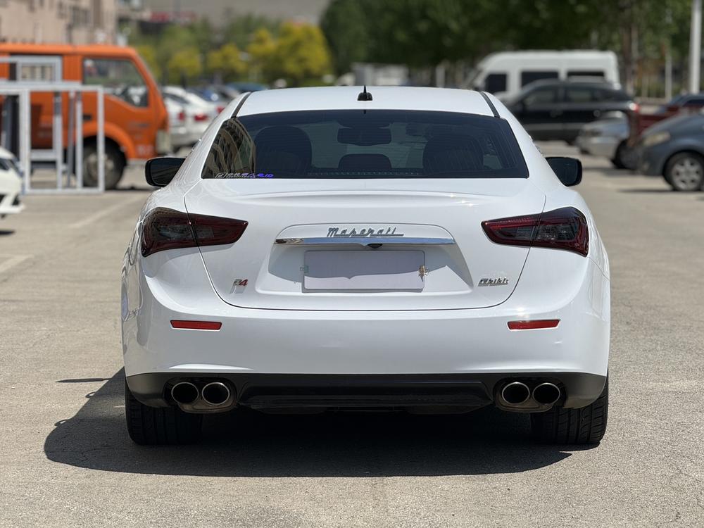 Maserati Ghibli