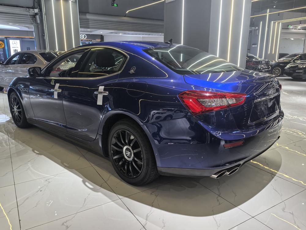 Maserati Ghibli
