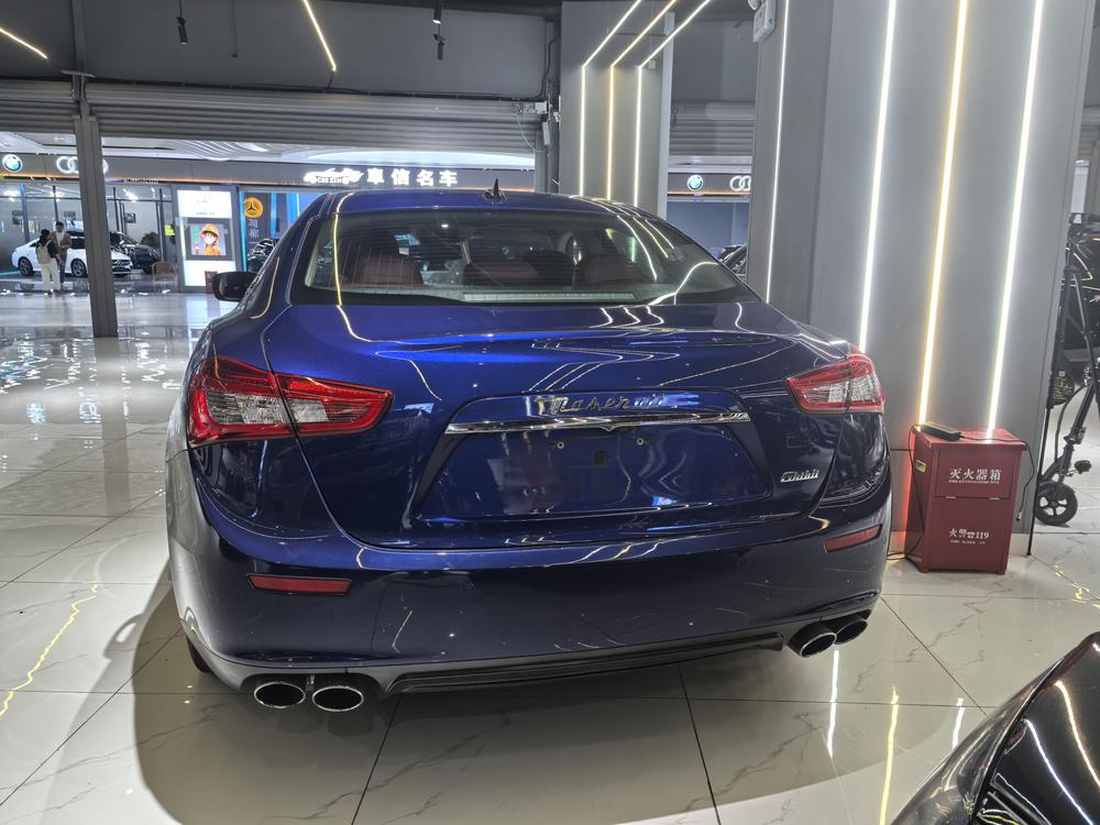 Maserati Ghibli