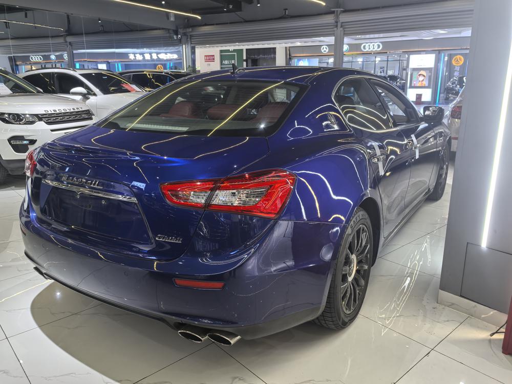 Maserati Ghibli