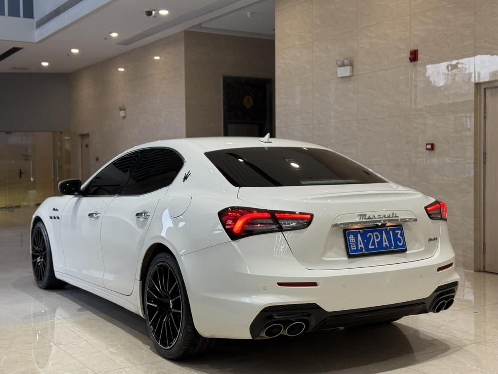 Maserati Ghibli