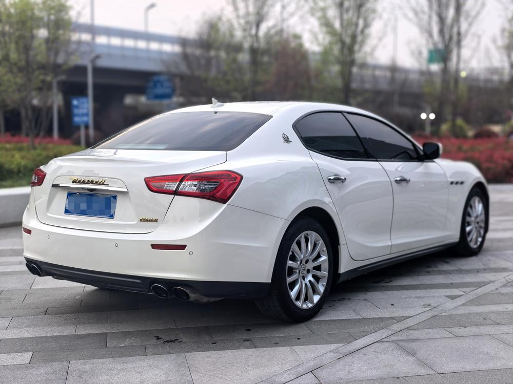 Maserati Ghibli