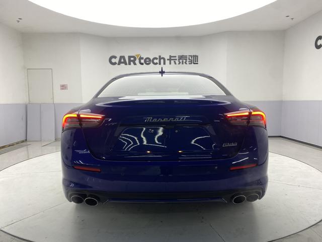 Maserati Ghibli
