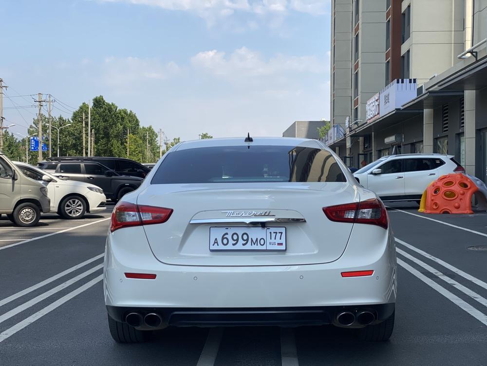 Maserati Ghibli
