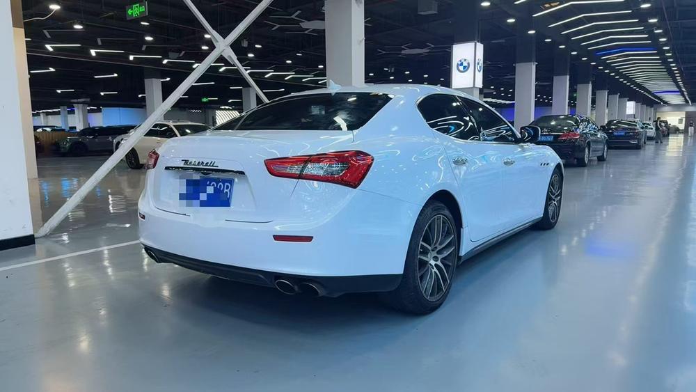 Maserati Ghibli
