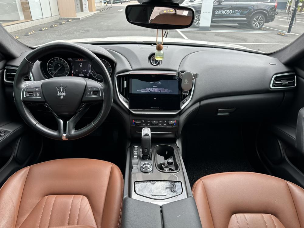 Maserati Ghibli