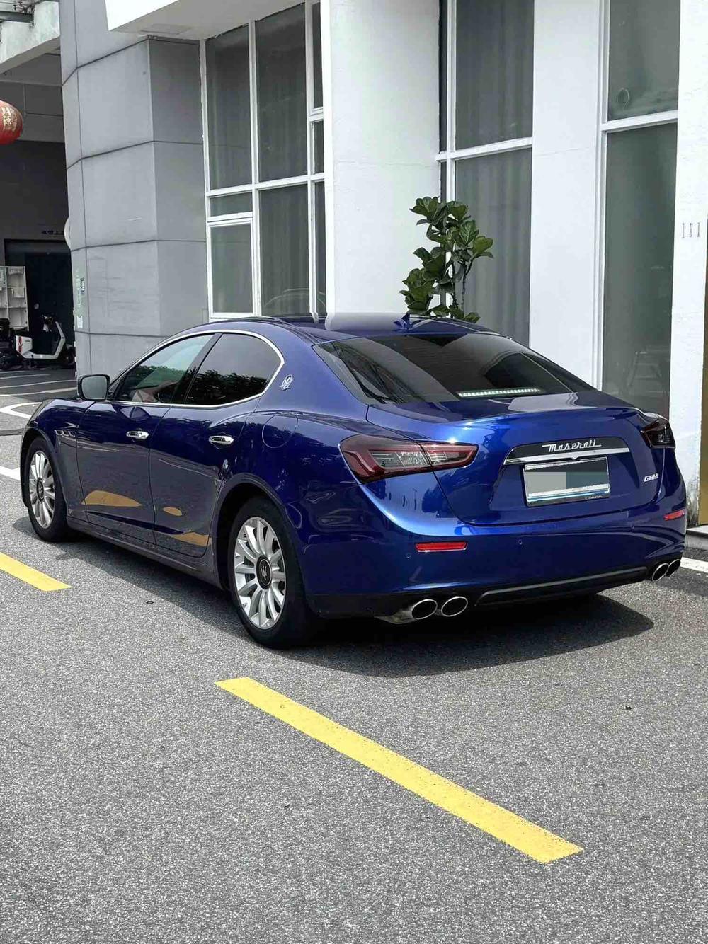 Maserati Ghibli