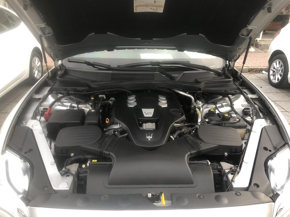 Maserati Quattroporte