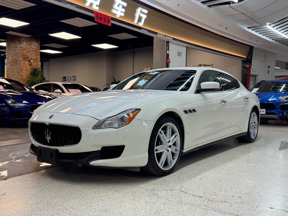 Maserati Quattroporte