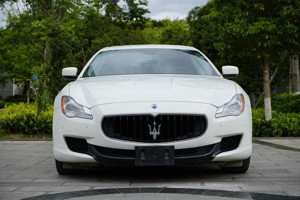 Maserati Quattroporte