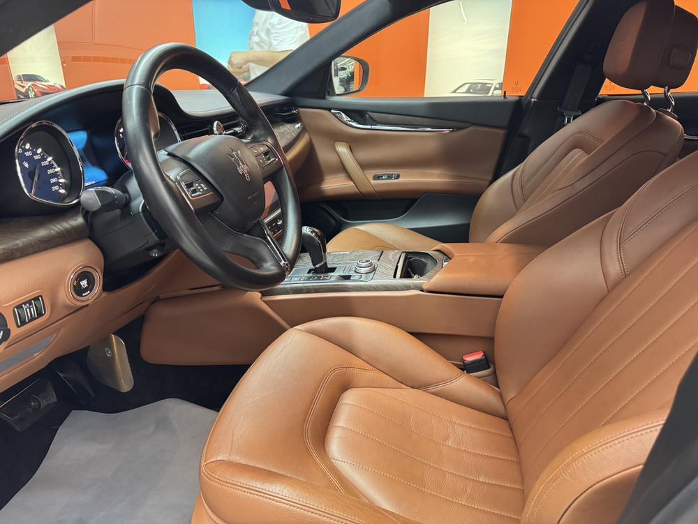 Maserati Quattroporte