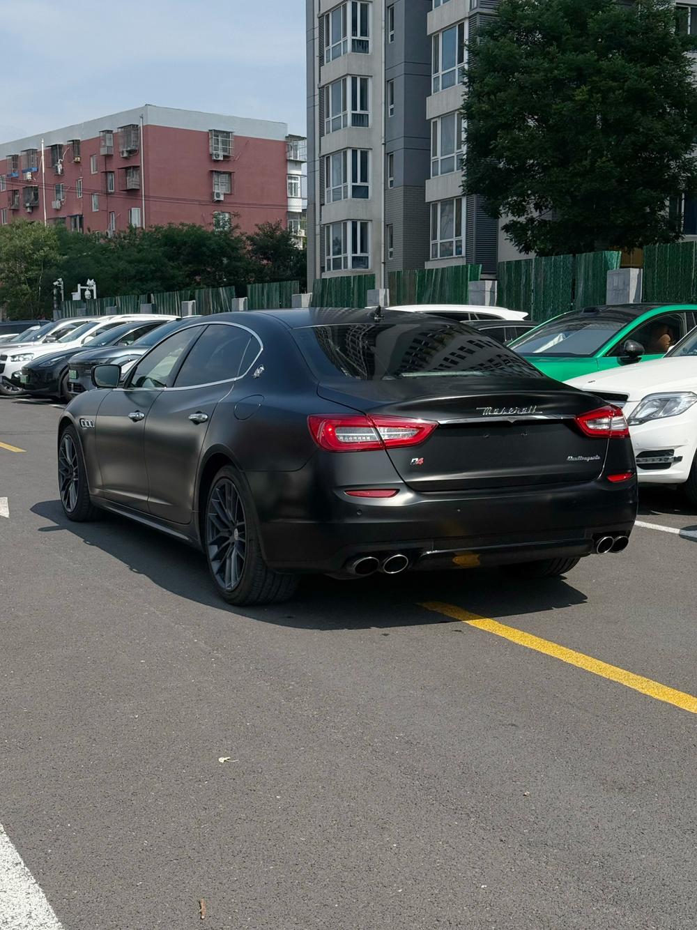 Maserati Quattroporte
