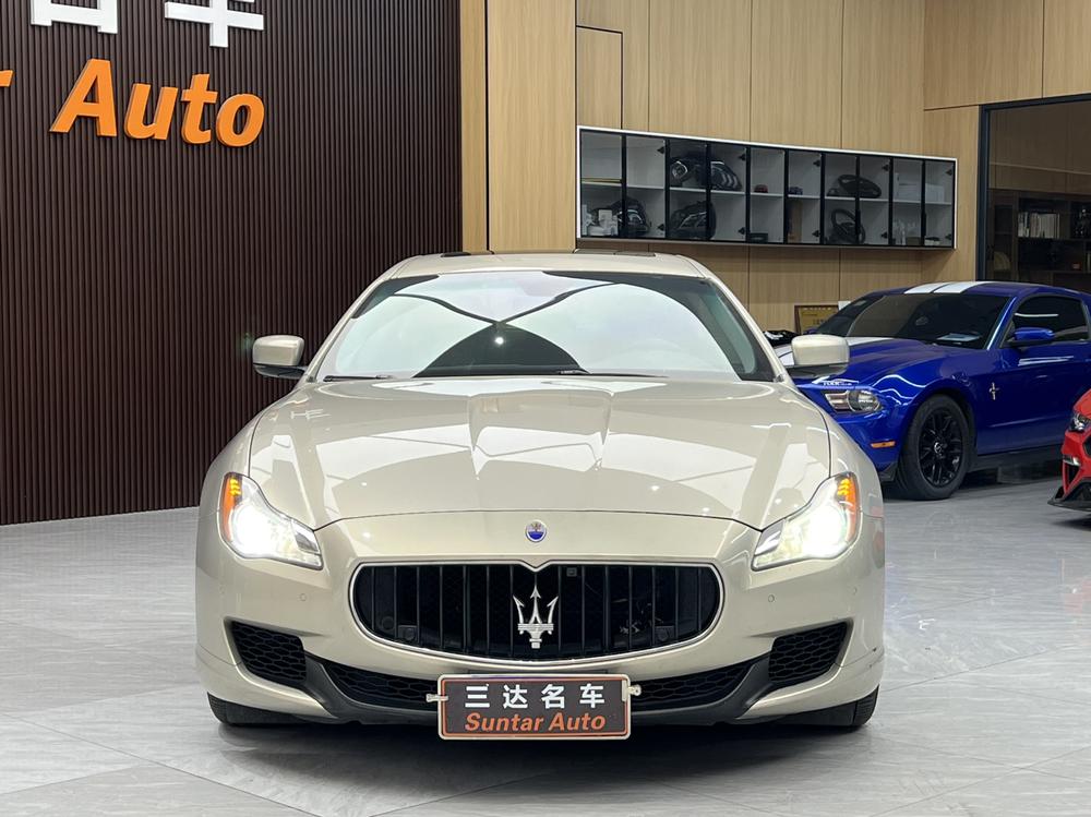 Maserati Quattroporte
