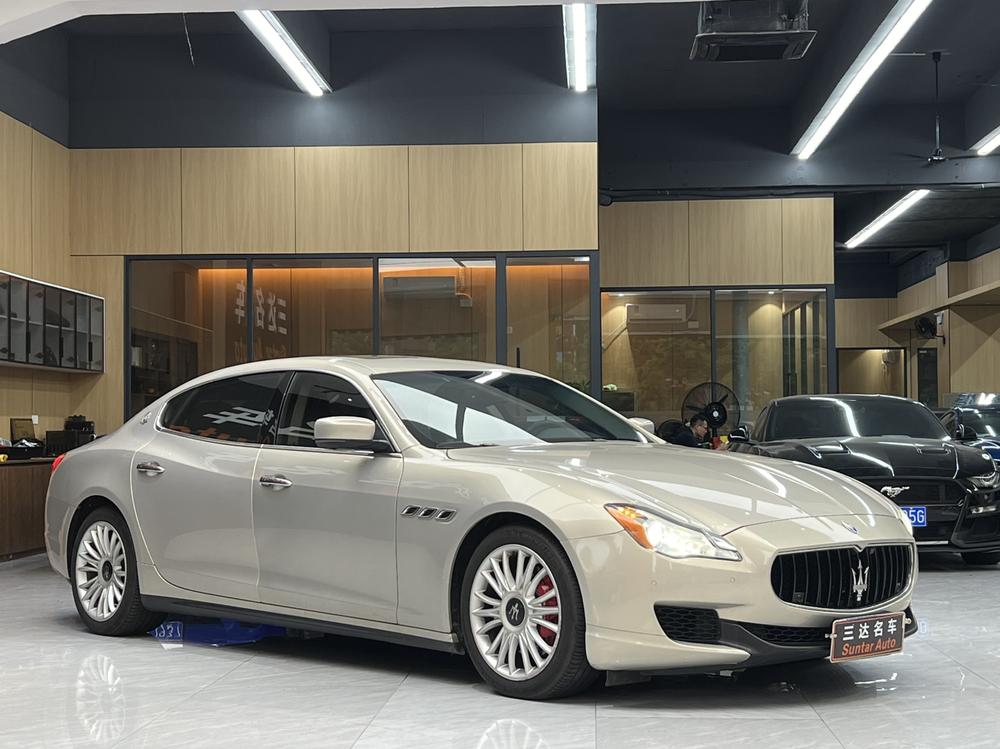 Maserati Quattroporte