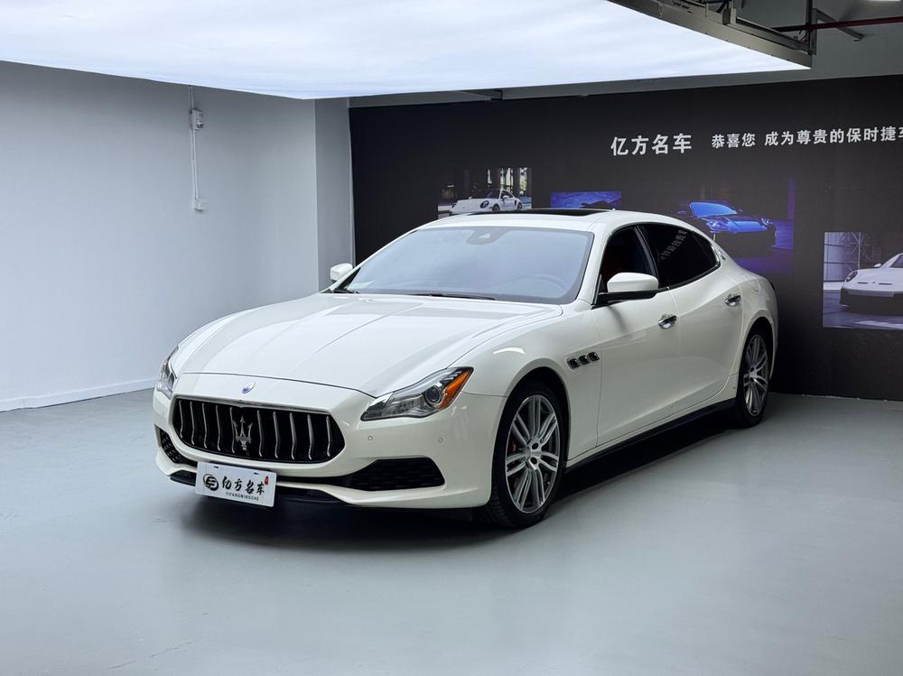 Maserati Quattroporte